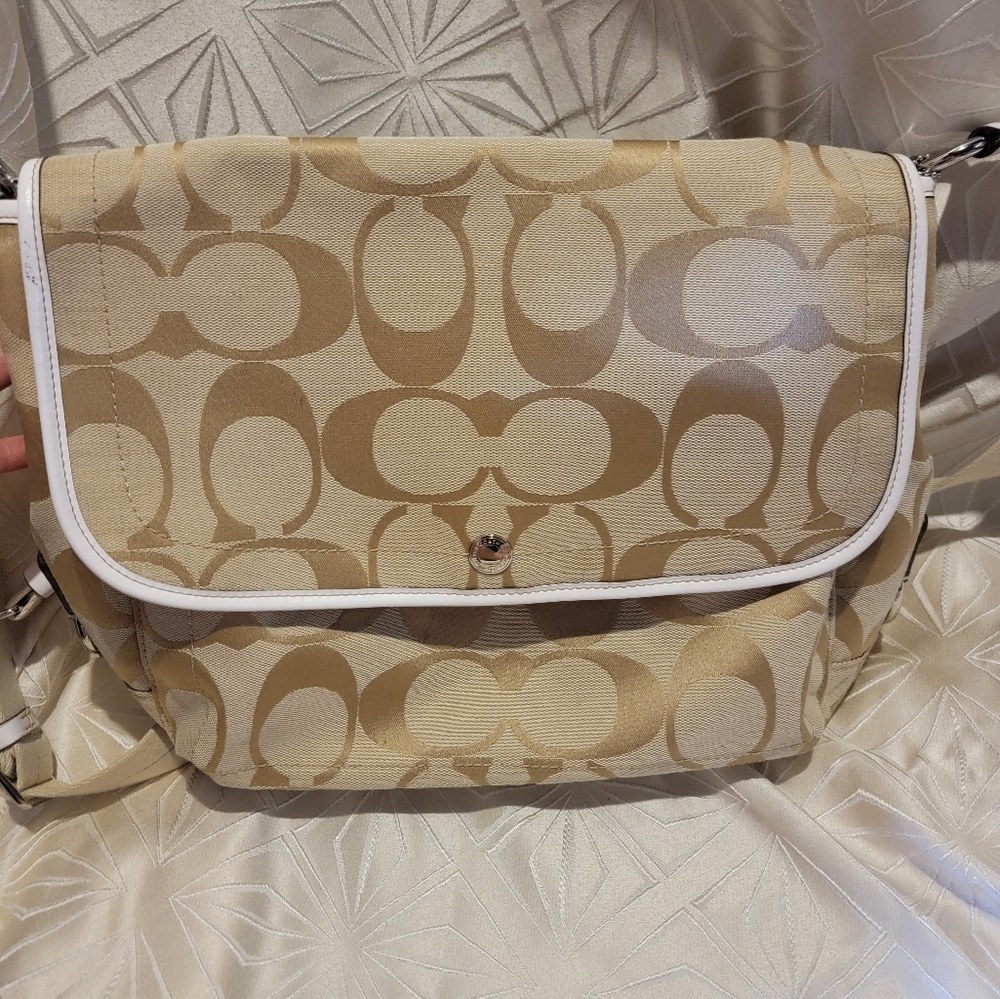 Coach messenger bag